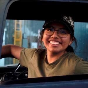 Meet your Posher, Jacqueline